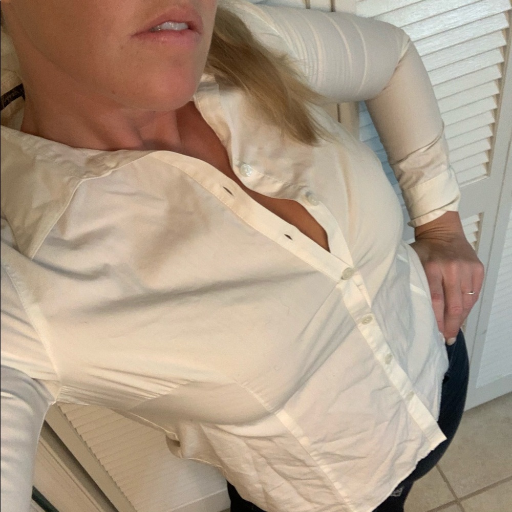 Classic White Button up Long sleeve top